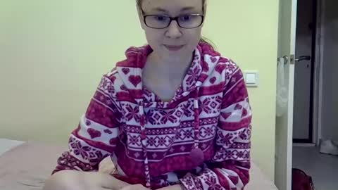 Zyuhre online show from 12.31.24