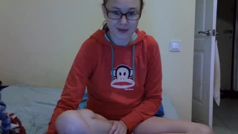 Snapshot of zyuhre chatting on 10.06.25 Zyuhre online show from 10.06.25