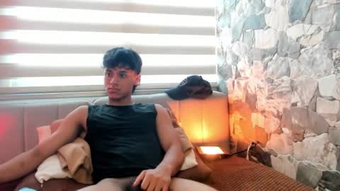 zyzz_1812 online show from 03.06.26