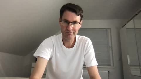 Snapshot of zzz123_cam chatting on 12.02.25 zzz123_cam online show from 12.02.25