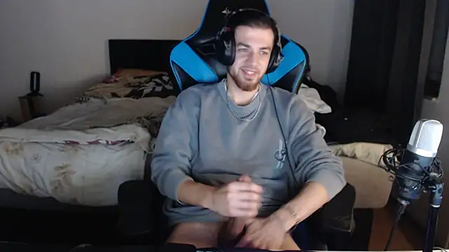 AlbanerYaro45 online show from 12.09.24