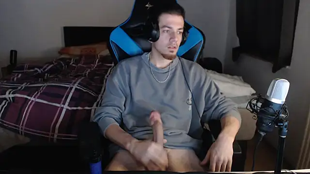 AlbanerYaro45 online show from 01.05.25