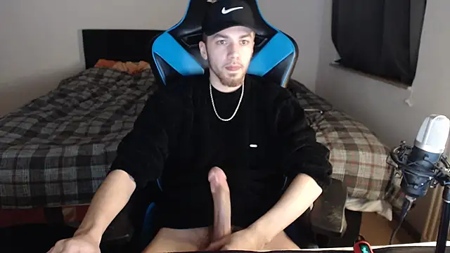 AlbanerYaro45 online show from 01.22.25