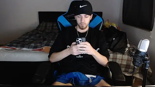 AlbanerYaro45 online show from 01.30.25