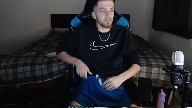 AlbanerYaro45 online show from 01.31.25