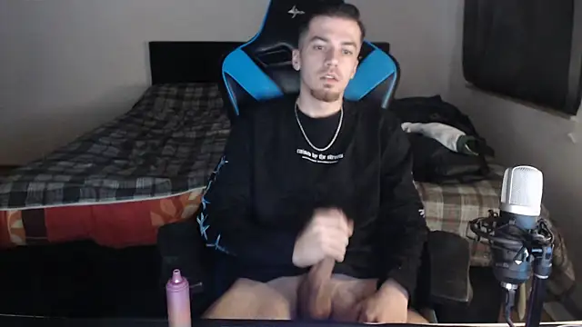 AlbanerYaro45 online show from 02.03.25