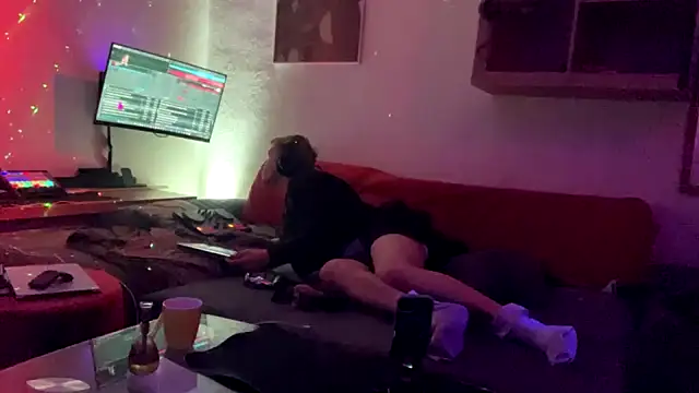 Snapshot of davidgntxxxxx chatting on 03.21.26 davidgntxxxxx online show from 03.21.26