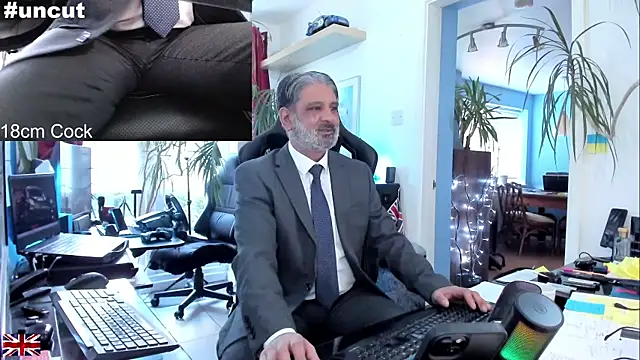 OnlineBossUK online show from 09.30.25