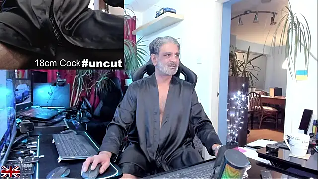 OnlineBossUK online show from 12.16.25