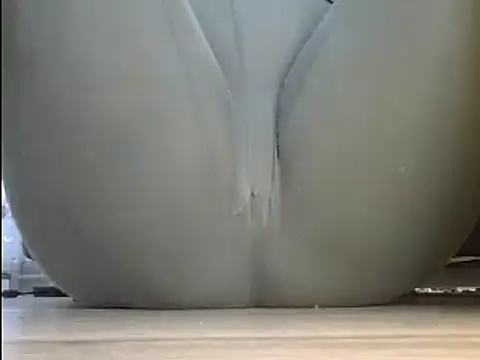 Squirtlady38 online show from 12.17.24
