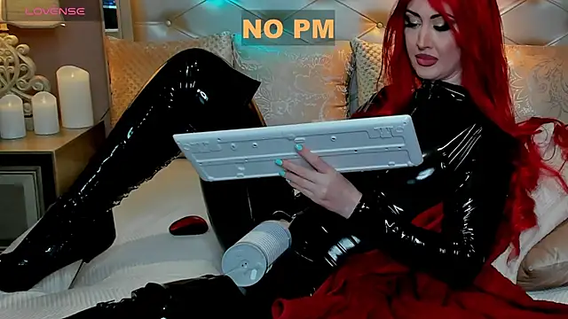 EvaDominatrix online show from 09.23.25