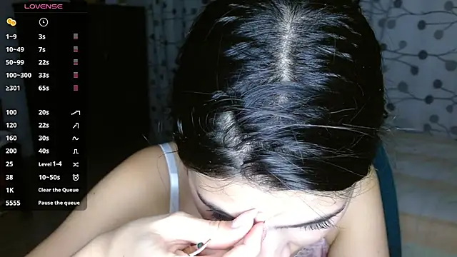 Snapshot of mia__lopez_ chatting on 12.10.24 mia lopez online show from 12.10.24