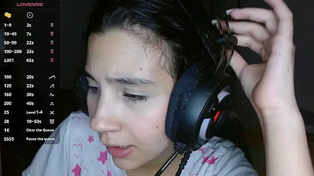 Snapshot of mia__lopez_ chatting on 12.14.24 mia lopez online show from 12.14.24