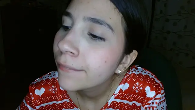 Snapshot of mia__lopez_ chatting on 12.31.24 mia lopez online show from 12.31.24