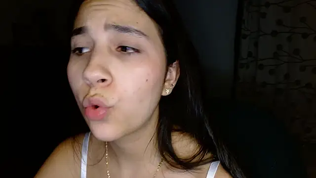 Snapshot of mia__lopez_ chatting on 01.03.25 mia lopez online show from 01.03.25