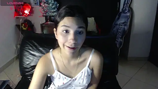 Snapshot of mia__lopez_ chatting on 01.11.25 mia lopez online show from 01.11.25
