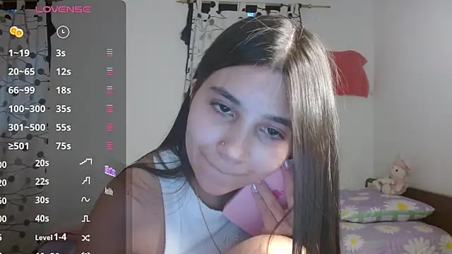 Snapshot of mia__lopez_ chatting on 02.14.25 mia lopez online show from 02.14.25