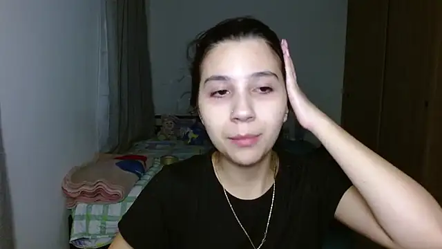 Snapshot of mia__lopez_ chatting on 09.20.25 mia lopez online show from 09.20.25