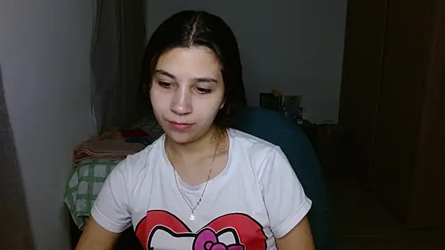 Snapshot of mia__lopez_ chatting on 09.30.25 mia lopez online show from 09.30.25