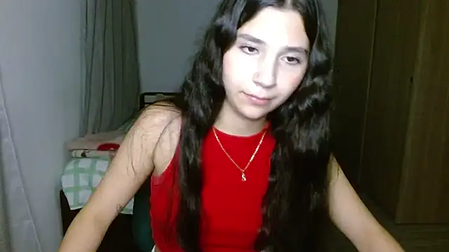 Snapshot of mia__lopez_ chatting on 10.18.25 mia lopez online show from 10.18.25
