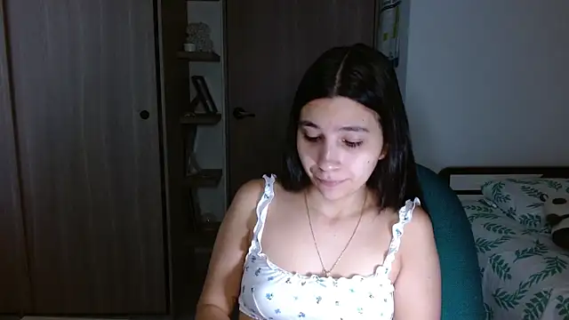 mia  lopez  online show from 12.15.25