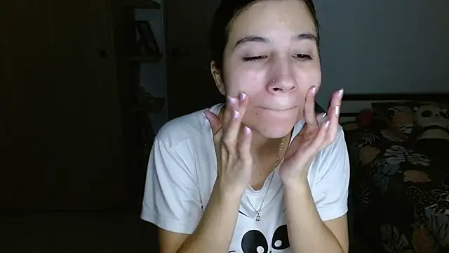 mia  lopez  online show from 05.21.26