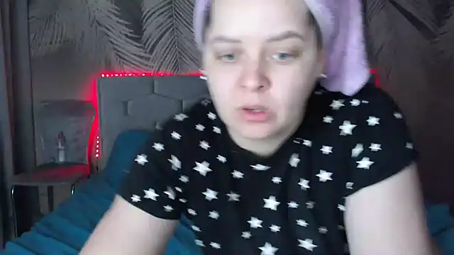 uliastar online show from 02.19.25