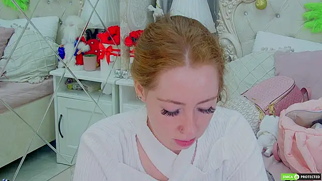 TinaBrook online show from 12.23.25