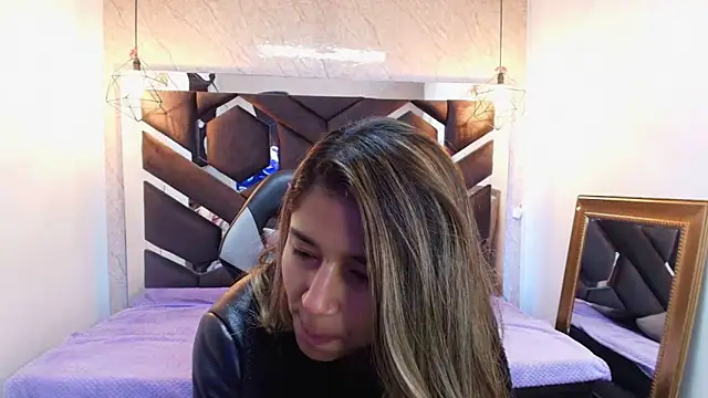 lilith nv online show from 09.19.25