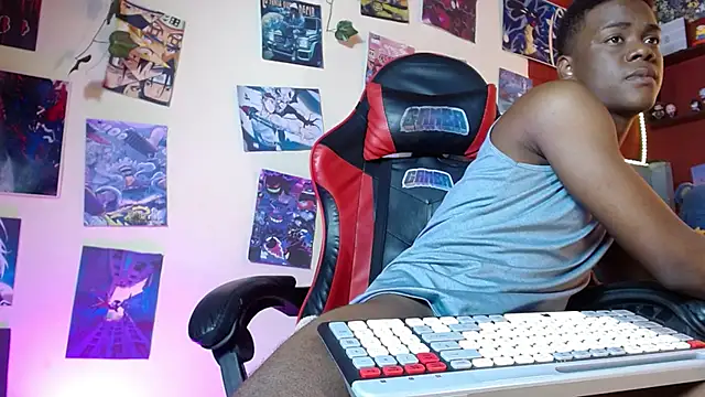 Snapshot of patrick__evans chatting on 12.31.24 patrick  evans online show from 12.31.24