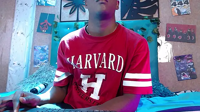 Snapshot of patrick__evans chatting on 02.15.25 patrick  evans online show from 02.15.25