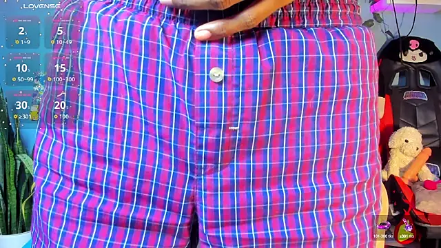 Snapshot of patrick__evans chatting on 09.16.25 patrick  evans online show from 09.16.25