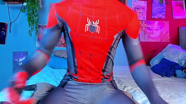 Snapshot of patrick__evans chatting on 10.17.25 patrick  evans online show from 10.17.25