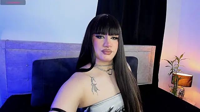 Stormi Canniggia online show from 05.19.26