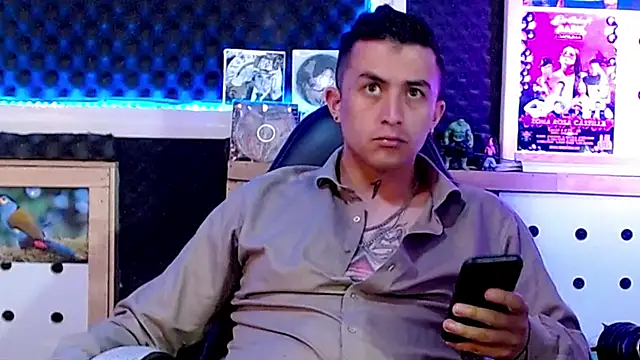 Darko0717 online show from 02.14.25