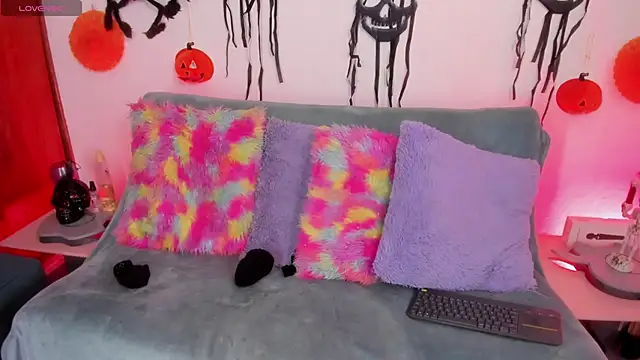 Cata green online show from 10.06.25