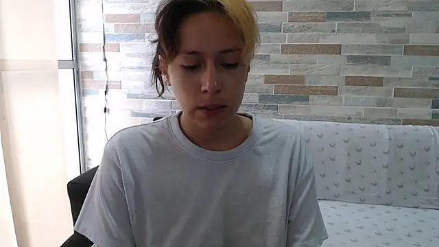 MommyMiaWs online show from 09.25.25