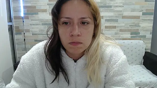 MommyMiaWs online show from 10.03.25