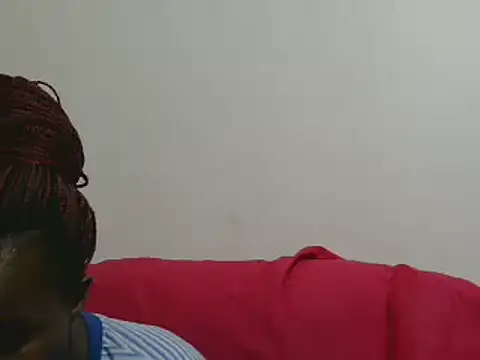 sluttylaura21 online show from 02.27.25