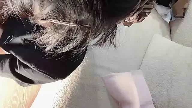 Serena-AU online show from 10.23.25