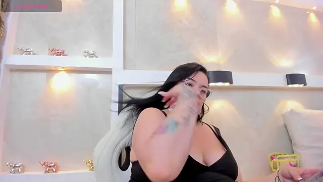 anette cooper online show from 11.11.25