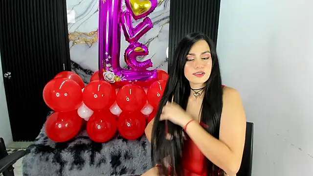 criss 21  online show from 02.11.25