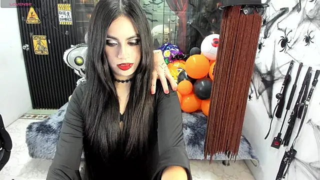 criss 21  online show from 10.27.25