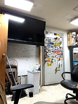 tank32s online show from 12.04.24