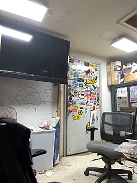 tank32s online show from 12.26.24