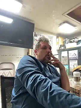 tank32s online show from 03.22.25