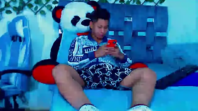 Hakim prettynigg online show from 04.05.26