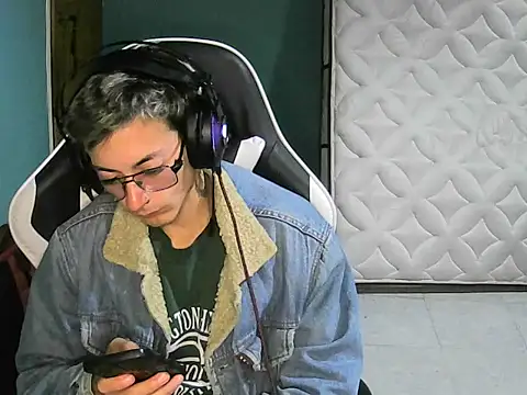 Jughead 16 online show from 09.27.25