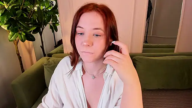 Pretty Alison online show from 02.11.26