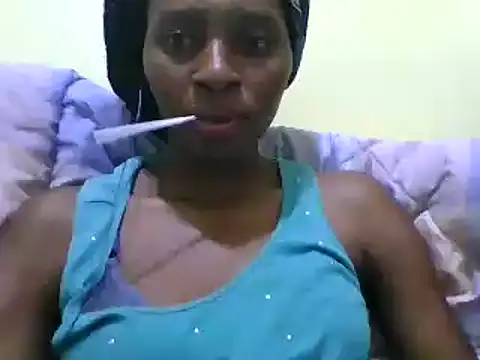 Snapshot of sabssexy chatting on 12.18.24 sabssexy online show from 12.18.24